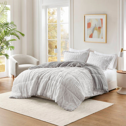 Madison Park Margot Back Print Long Fur Comforter Set