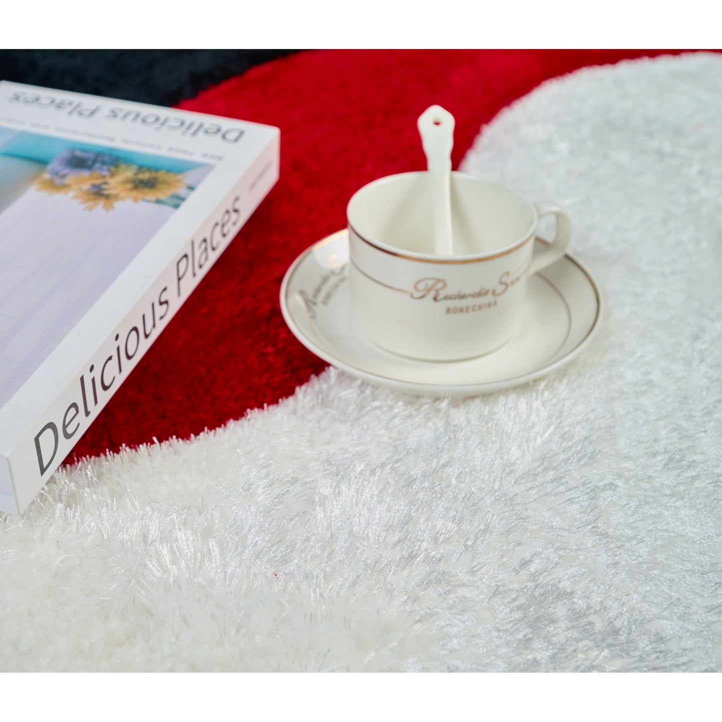 Tapis de sol Mateos Shag à motif abstrait