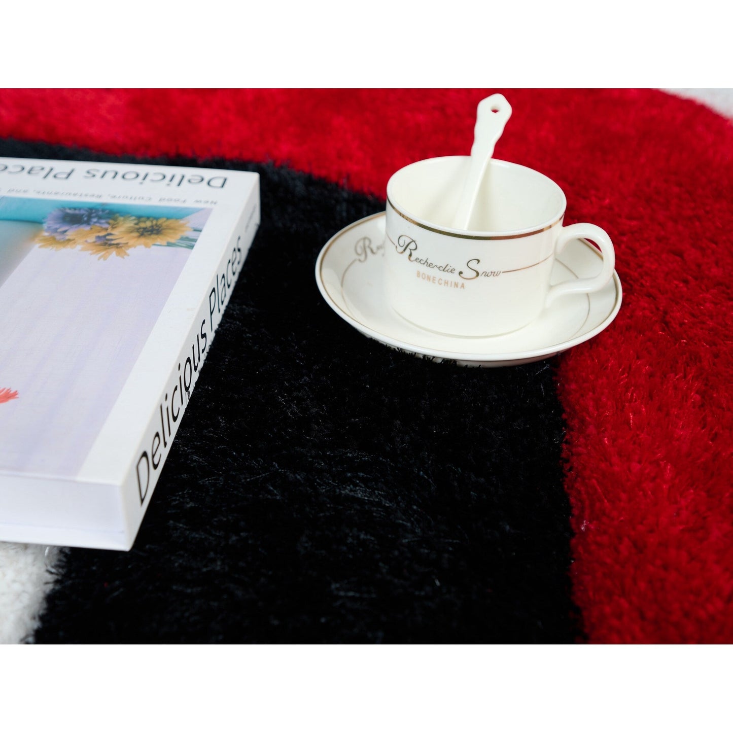 Tapis de sol Mateos Shag à motif abstrait