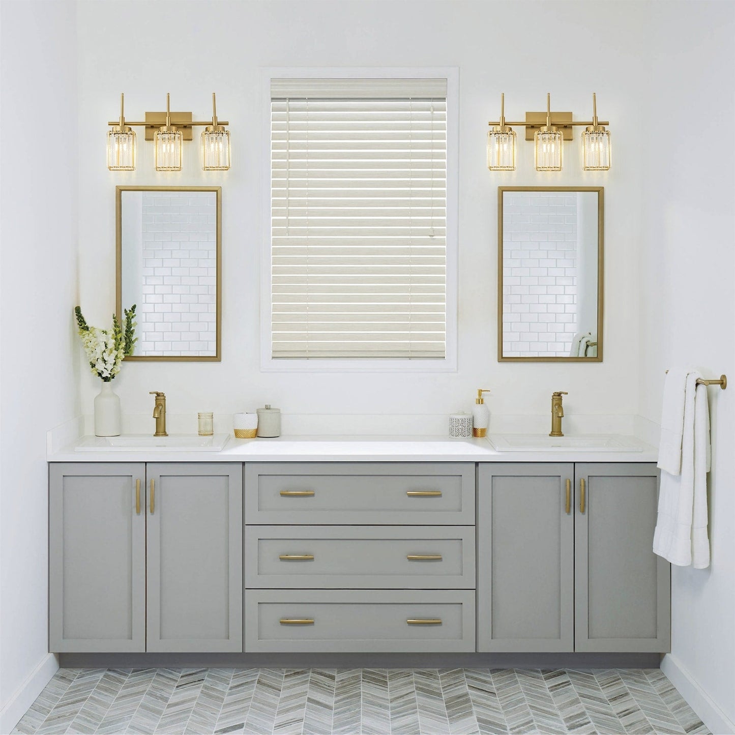 Applique murale moderne dorée à intensité variable, style glamour, cylindrique, pour salle de bain, avec cristaux, pour miroir de salle de bain.