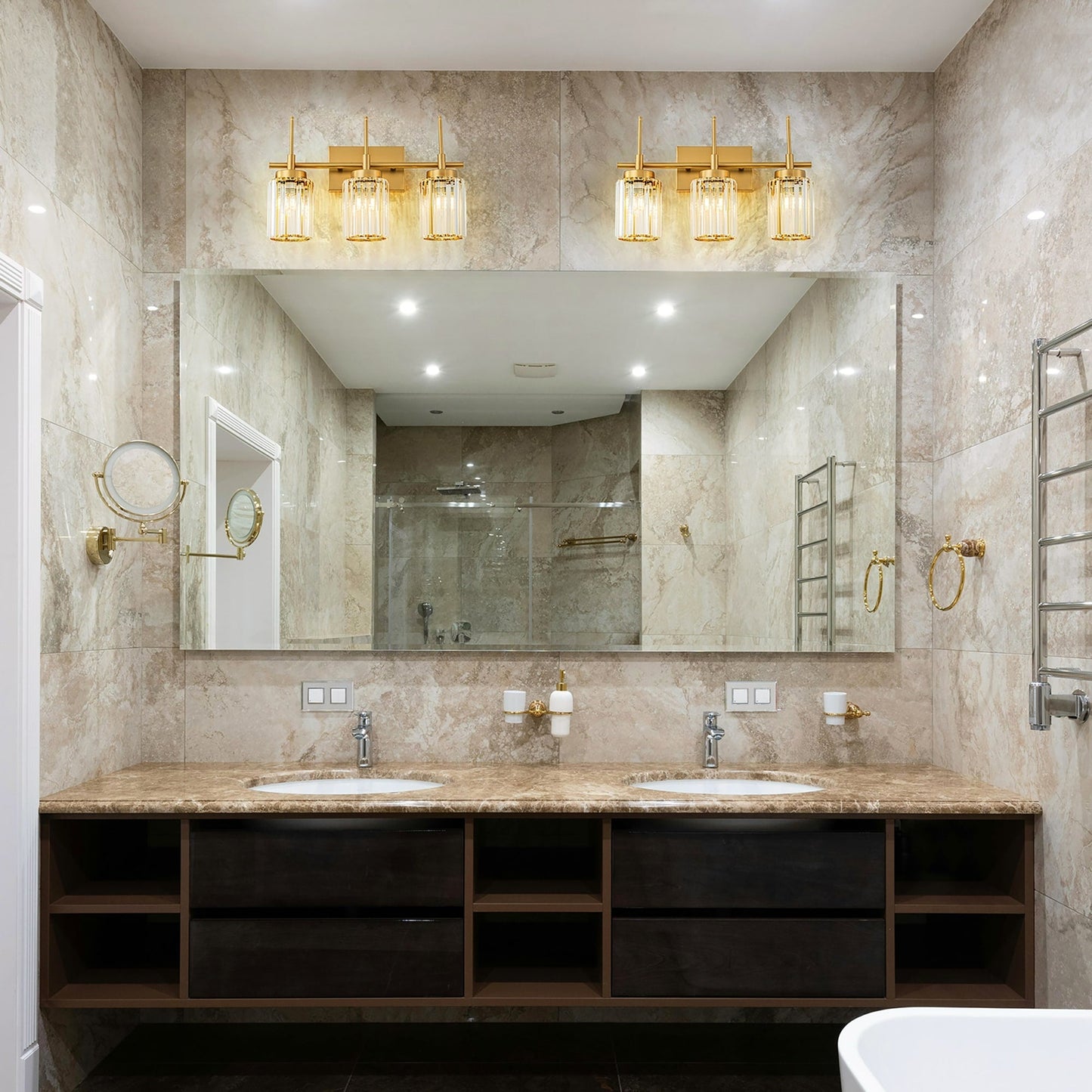 Applique murale moderne dorée à intensité variable, style glamour, cylindrique, pour salle de bain, avec cristaux, pour miroir de salle de bain.