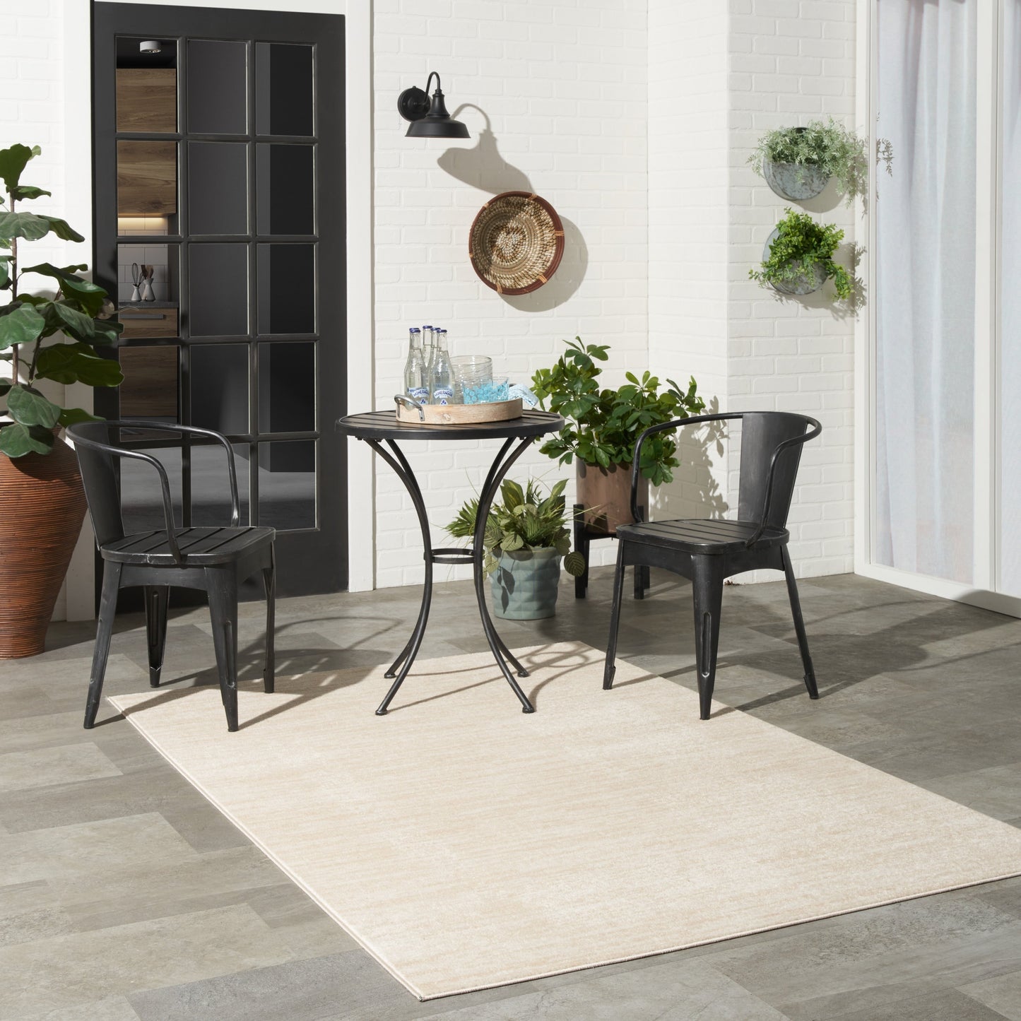 Nourison Modern Solid Indoor/Outdoor Area Rug