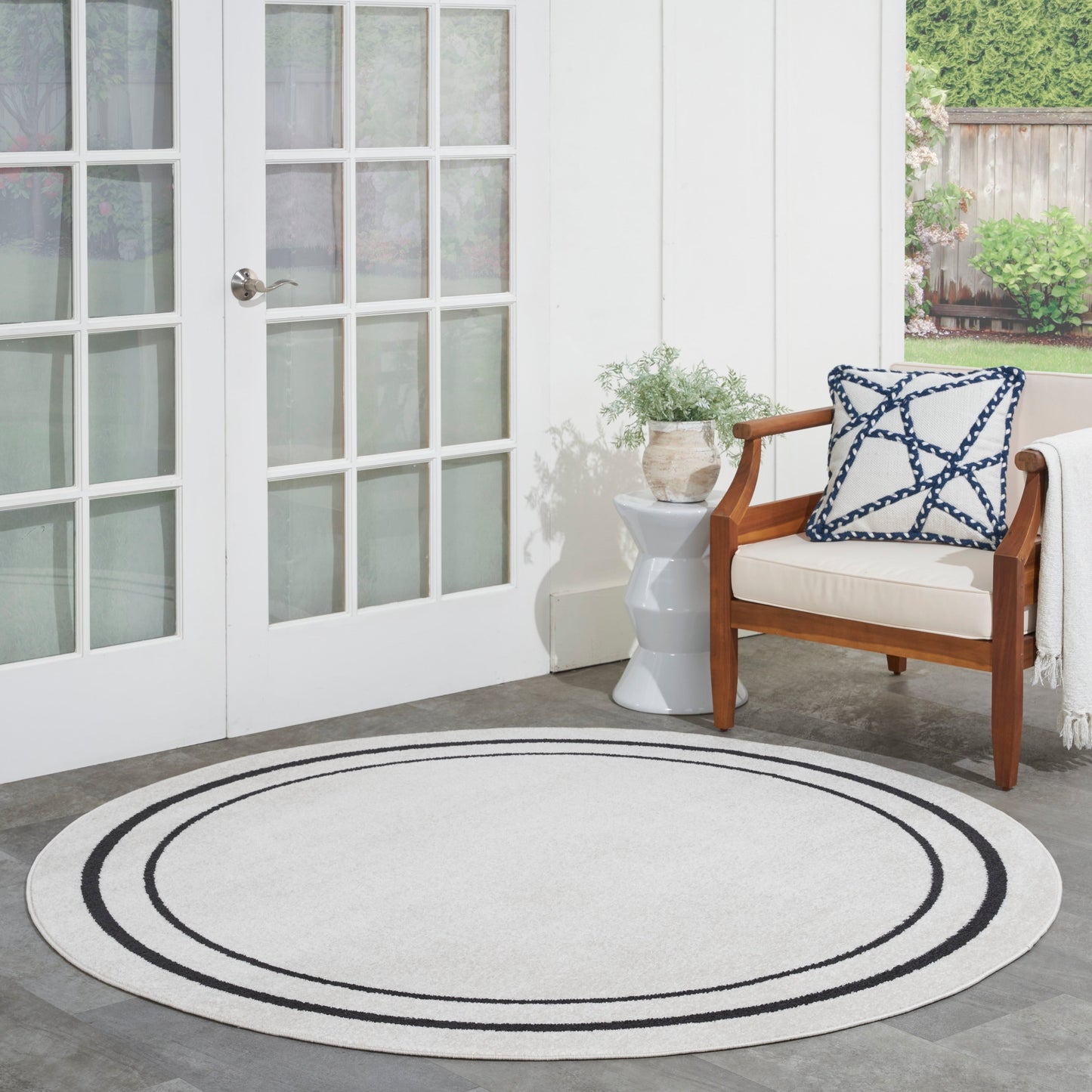 Nourison Sandy Indoor / Outdoor Solid Area Rug