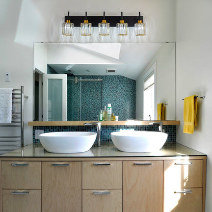 Appliques murales de salle de bain à cristaux, modernes et à intensité variable, avec abat-jours en cristal.