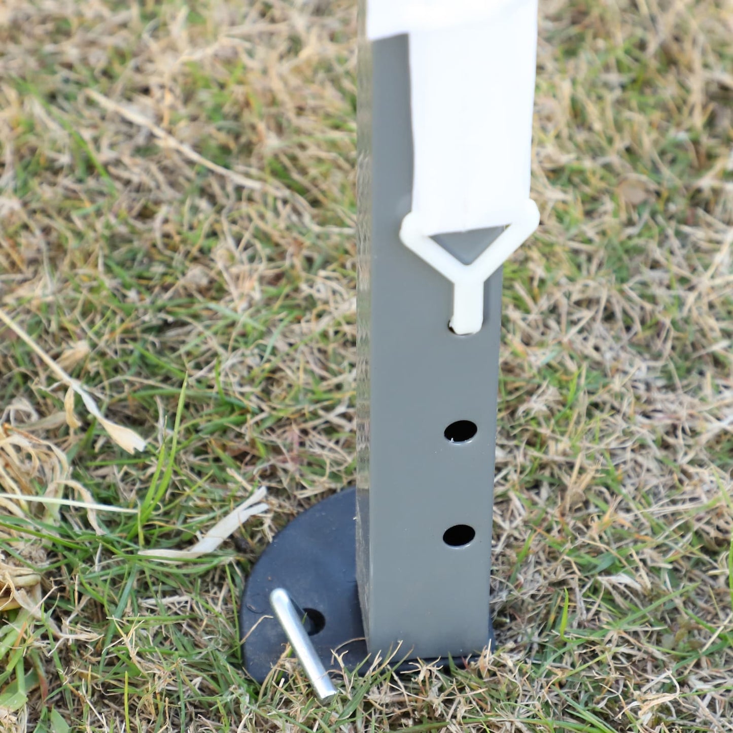 Caravane Pop-up Outsunny ultra-résistante avec cadre robuste, toit pare-UV et sac de transport pour patio, jardin, plage, cour arrière