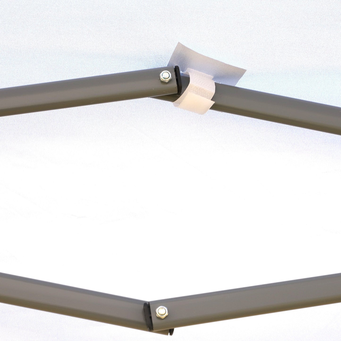 Caravane Pop-up Outsunny ultra-résistante avec cadre robuste, toit pare-UV et sac de transport pour patio, jardin, plage, cour arrière