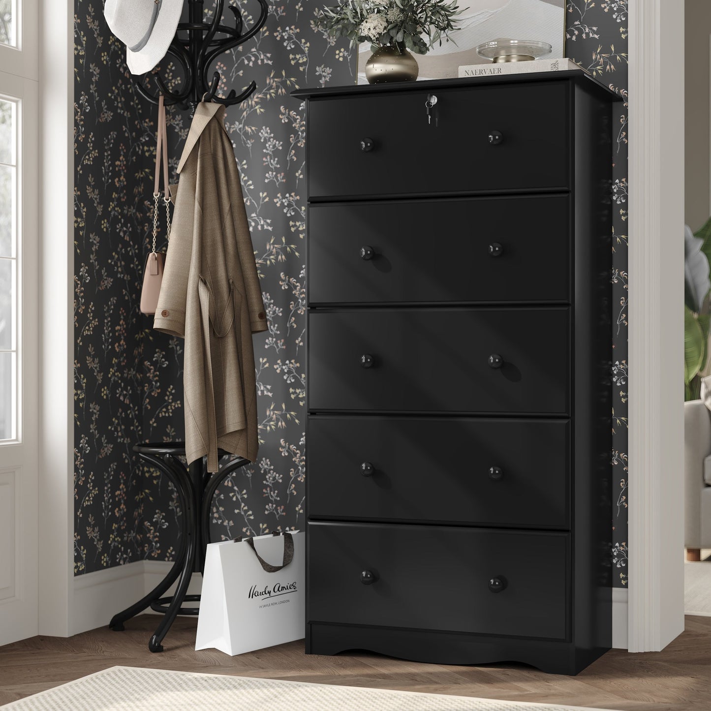 Palace Imports Coffre à 5 grands tiroirs en bois massif 100 %, avec serrure et poignées en métal ou en bois