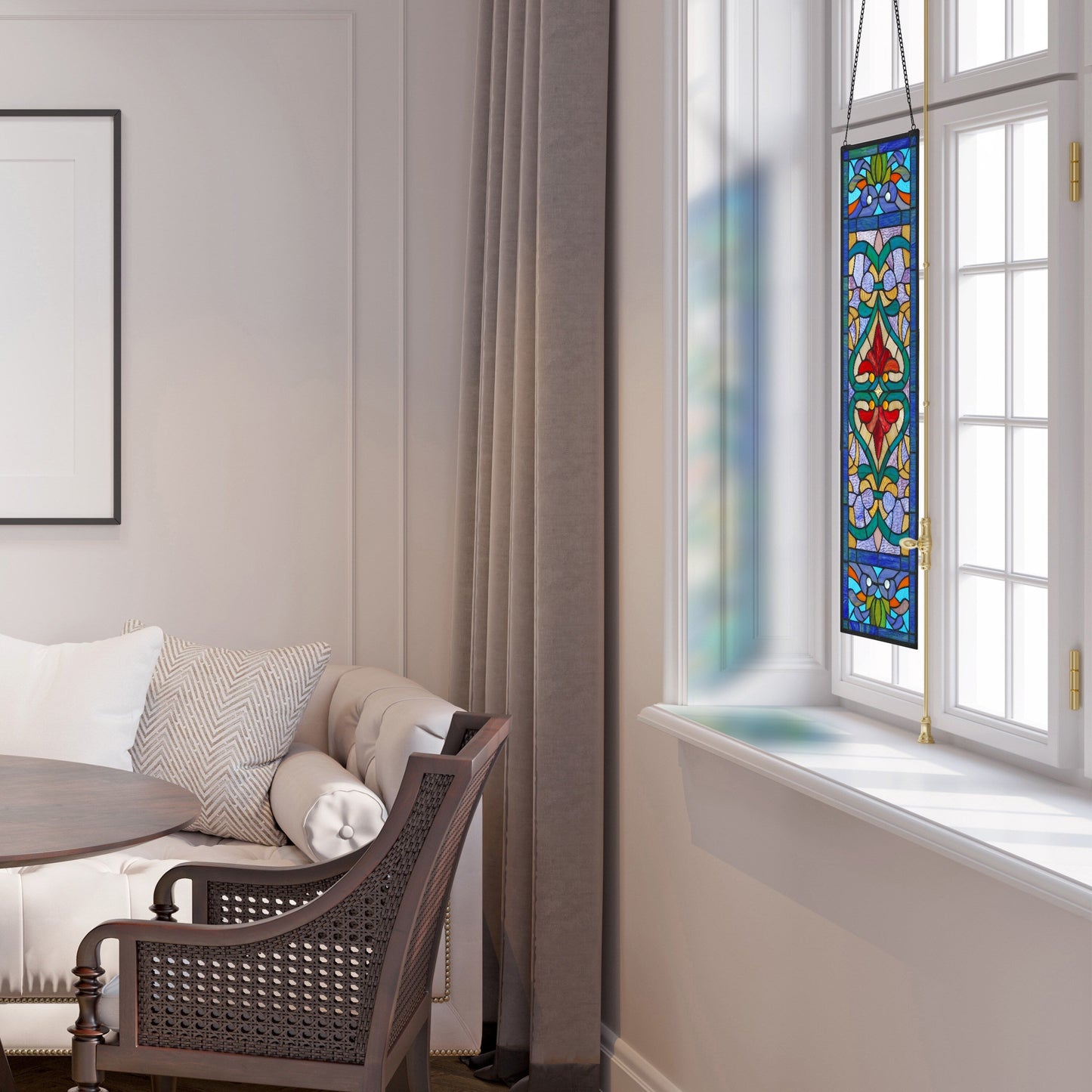 Panneau de fenêtre en verre dépoli à motifs de fleur de lis de style victorien de River of Goods - 24,1 cm (L) x 0,6 cm (l) x 91,4 cm (H)