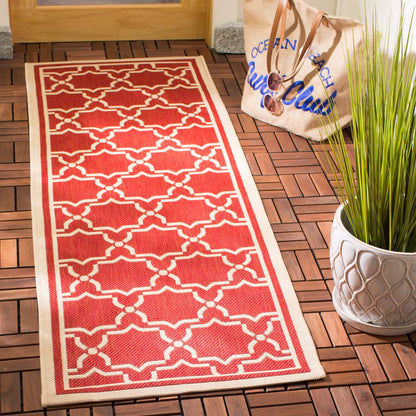 SAFAVIEH Courtyard Gulsin Indoor/ Outdoor Waterproof Patio Backyard Rug