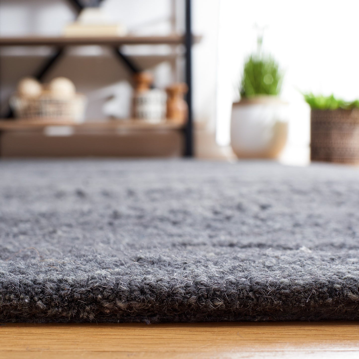 SAFAVIEH Handmade Textural Tarsha Wool Rug