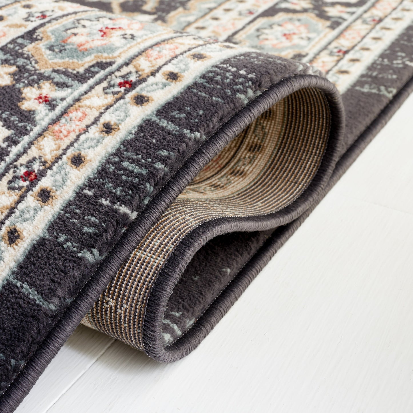 SAFAVIEH Lyndhurst Jill Traditional Oriental Rug