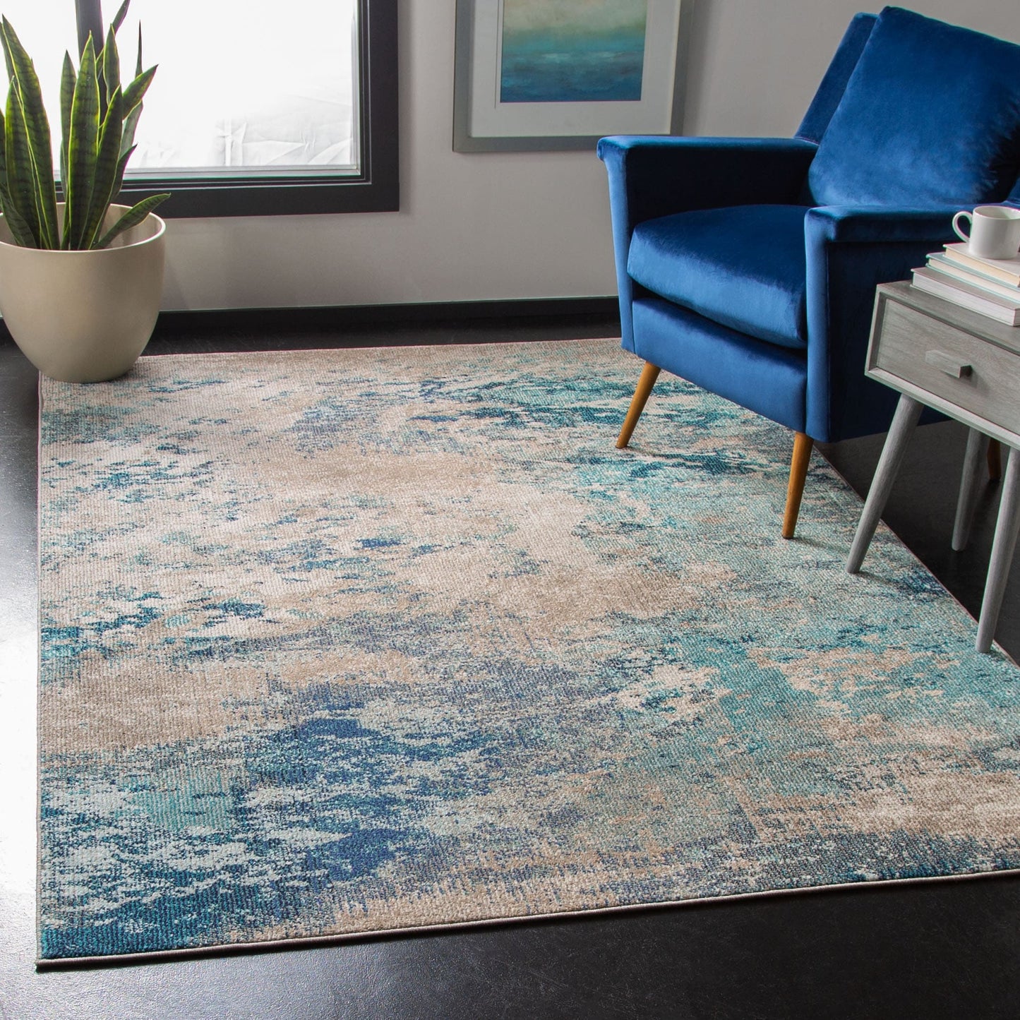 SAFAVIEH Madison Lawanda Modern Abstract Rug