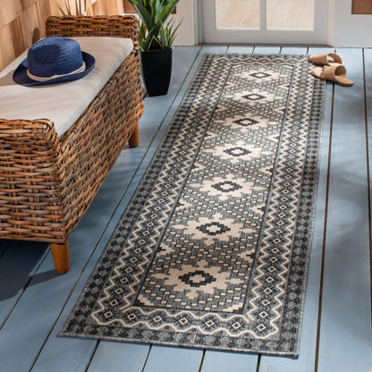 SAFAVIEH Veranda Rita Indoor/ Outdoor Waterproof Patio Backyard Rug