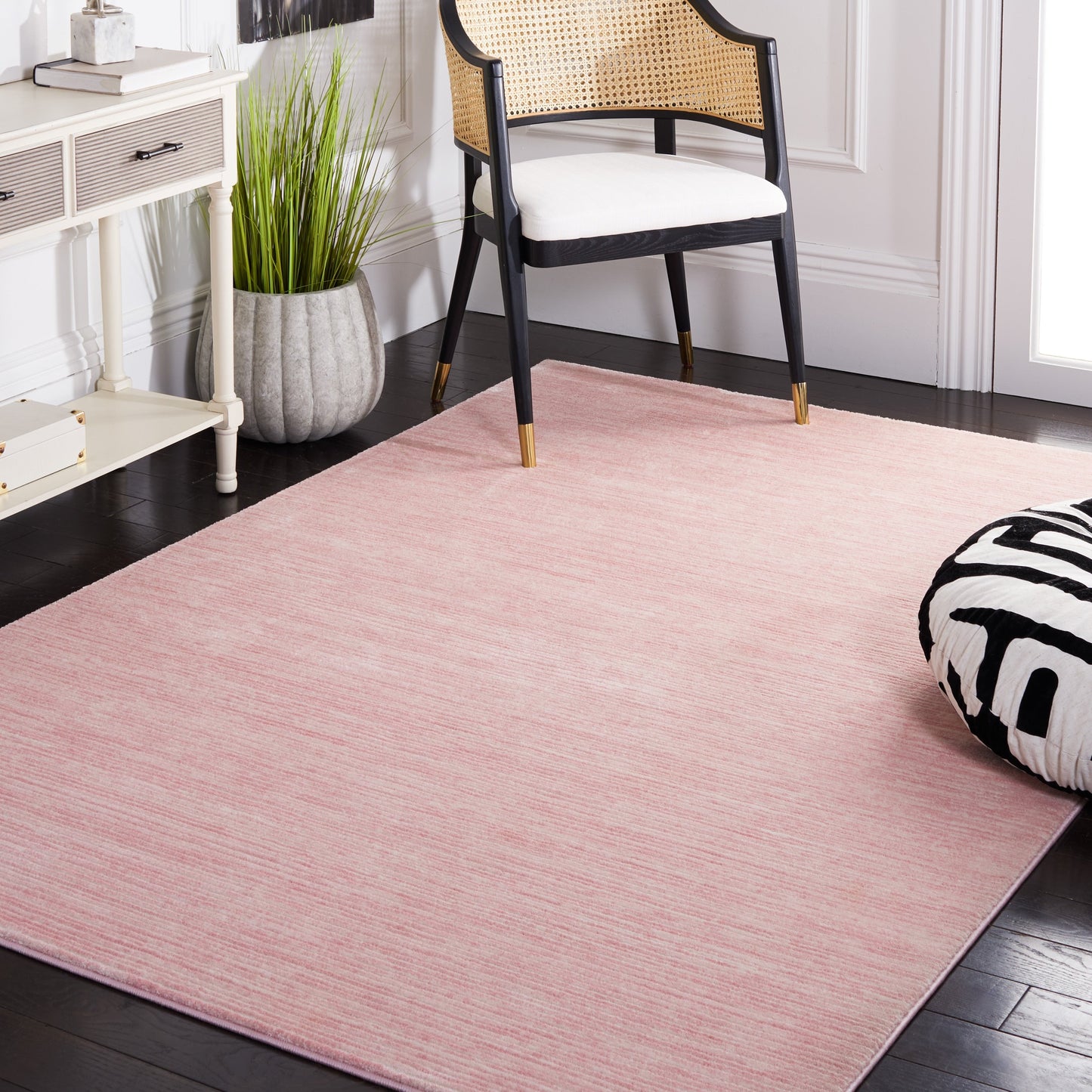SAFAVIEH Vision Sunanda Modern Ombre Tonal Rug.