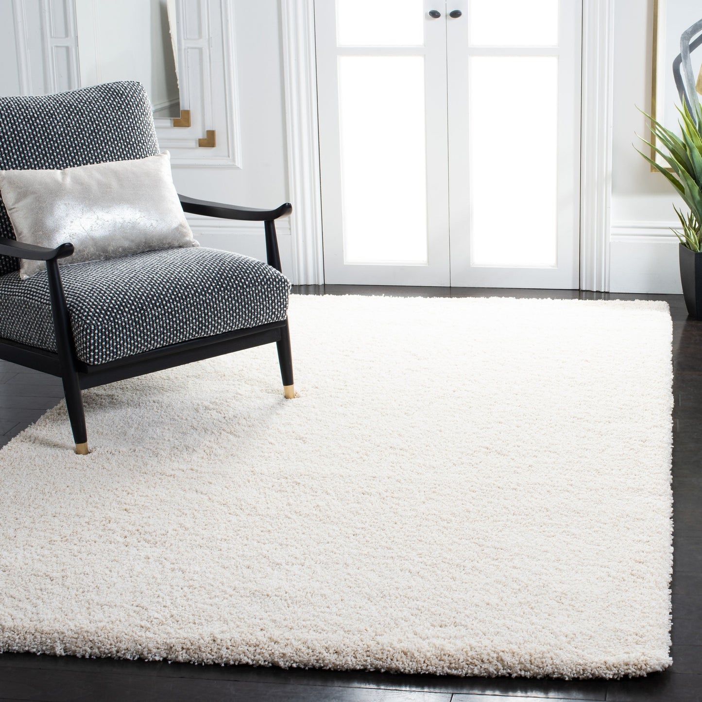 SAFAVIEH, Milan Shag Afton 2-inch Thick Area Rug