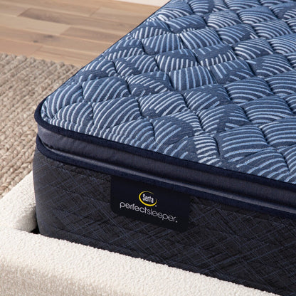 Matelas Serta Perfect Sleeper Oasis Sleep 14.5 à surcouche moelleuse et fermeté moyenne