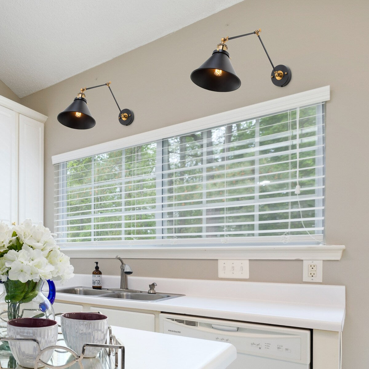 Malryn Lot de 2 appliques murales modernes à bras oscillant réglable, à brancher ou à câbler directement