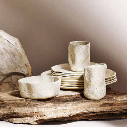 Service de table en grès ATIK de Stone by Mercer Project
