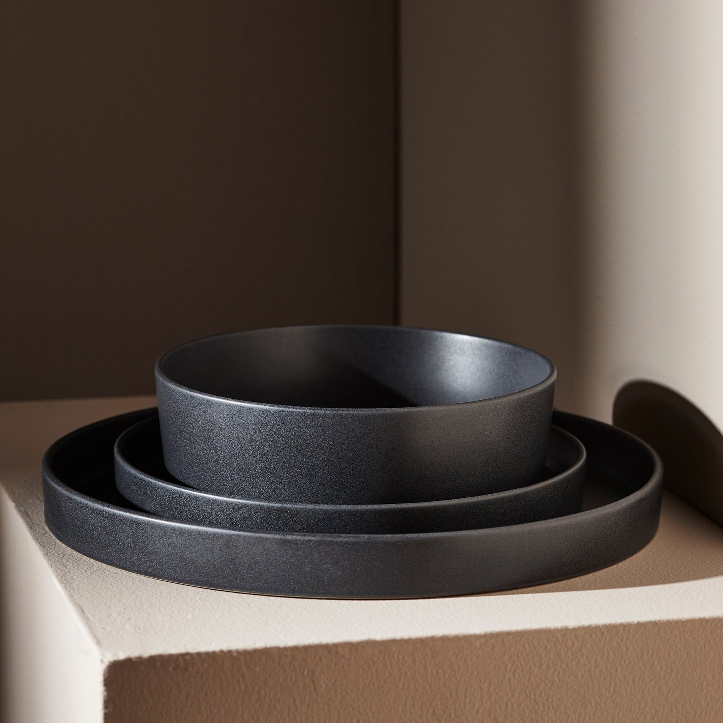 Service de table en grès Stone de Mercer Project MODAN