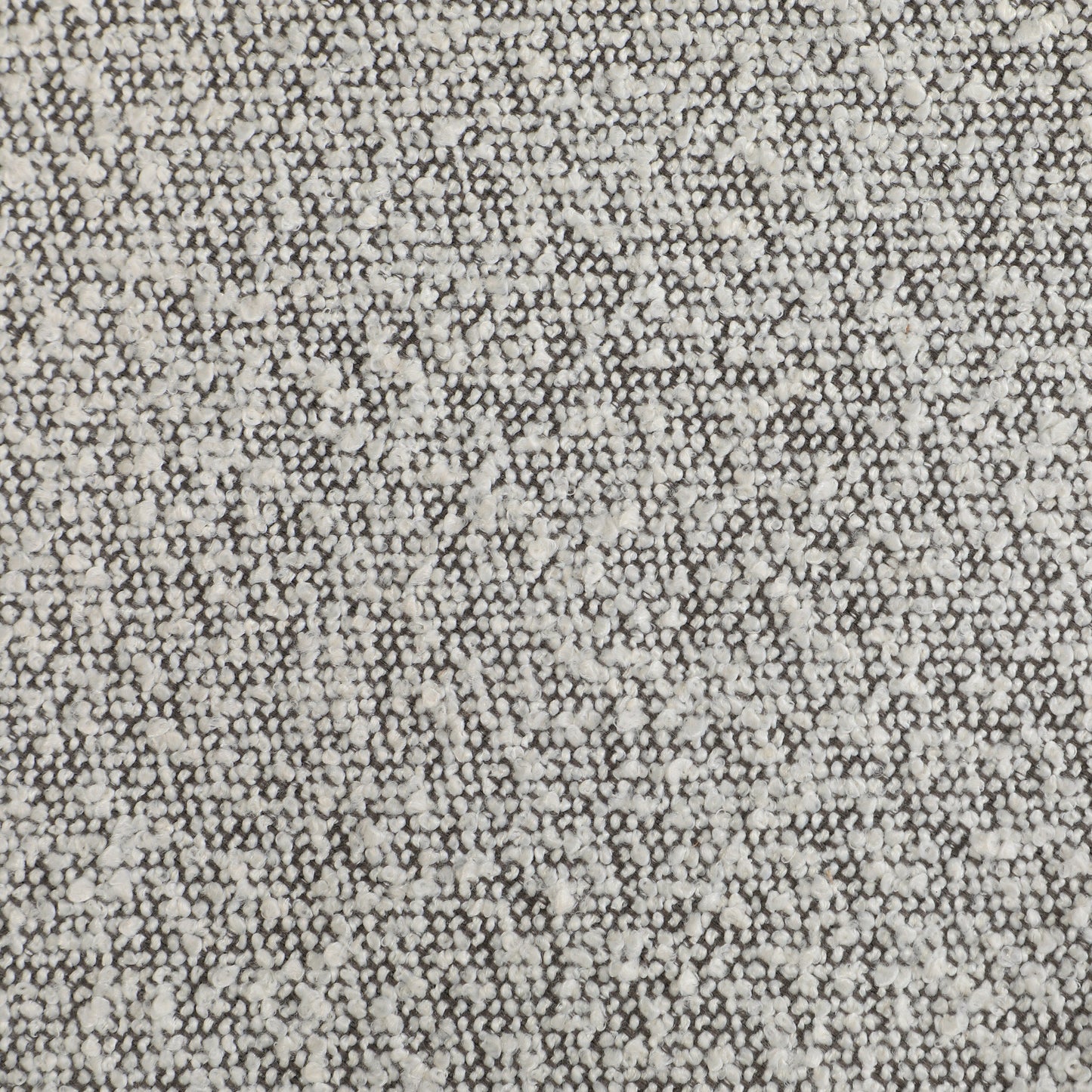 Le banc de rangement Arbakka gris de The Gray Barn