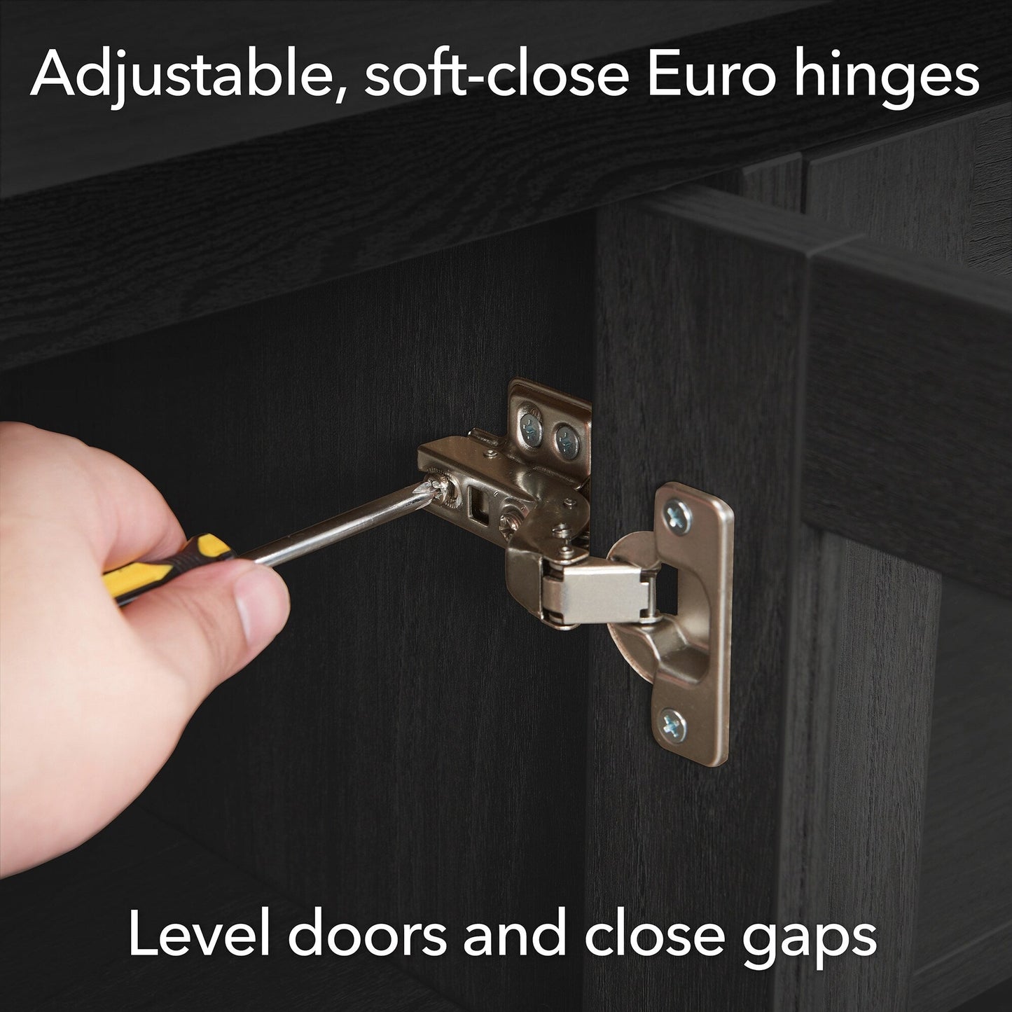 Meuble TV rectangulaire Tillman pour téléviseurs jusqu'à 75 pouces