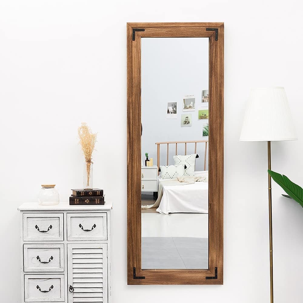Grand miroir mural en bois à cadre rustique style farmhouse - 65x24