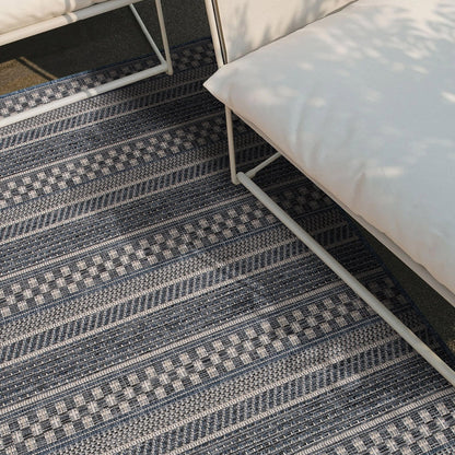 World Rug Gallery Bohemian Geometric Stripe Indoor/Outdoor Area Rug