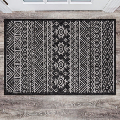 World Rug Gallery Distressed Geometric Bohemian Textured Flat Weave Indoor/Outdoor Area Rug