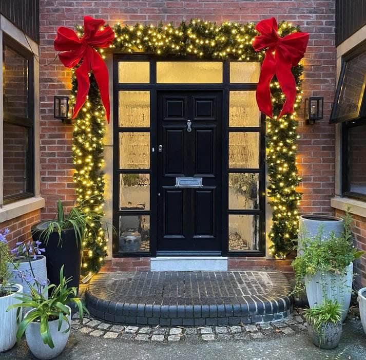 Pre Lit Warm/Ice White Garland