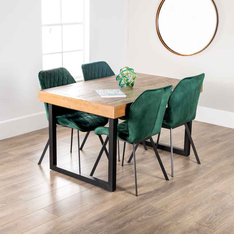 Lincoln Extending Table with 4 Vancouver Emerald Chairs
