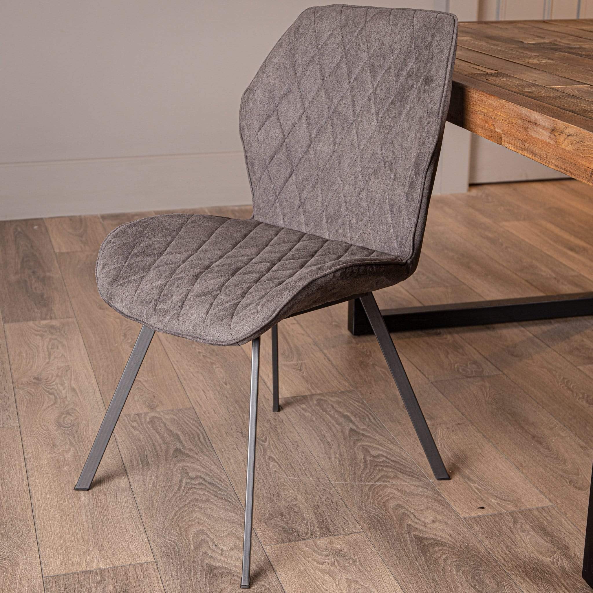 Lincoln Fixed Table And 6 Grey Toronto Chairs