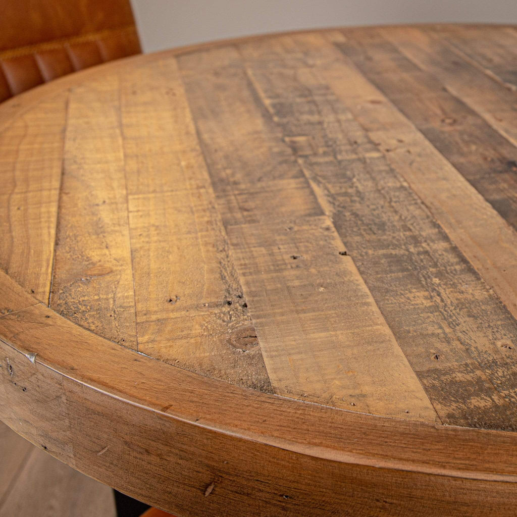 Lincoln Oak Round Dining Table Set