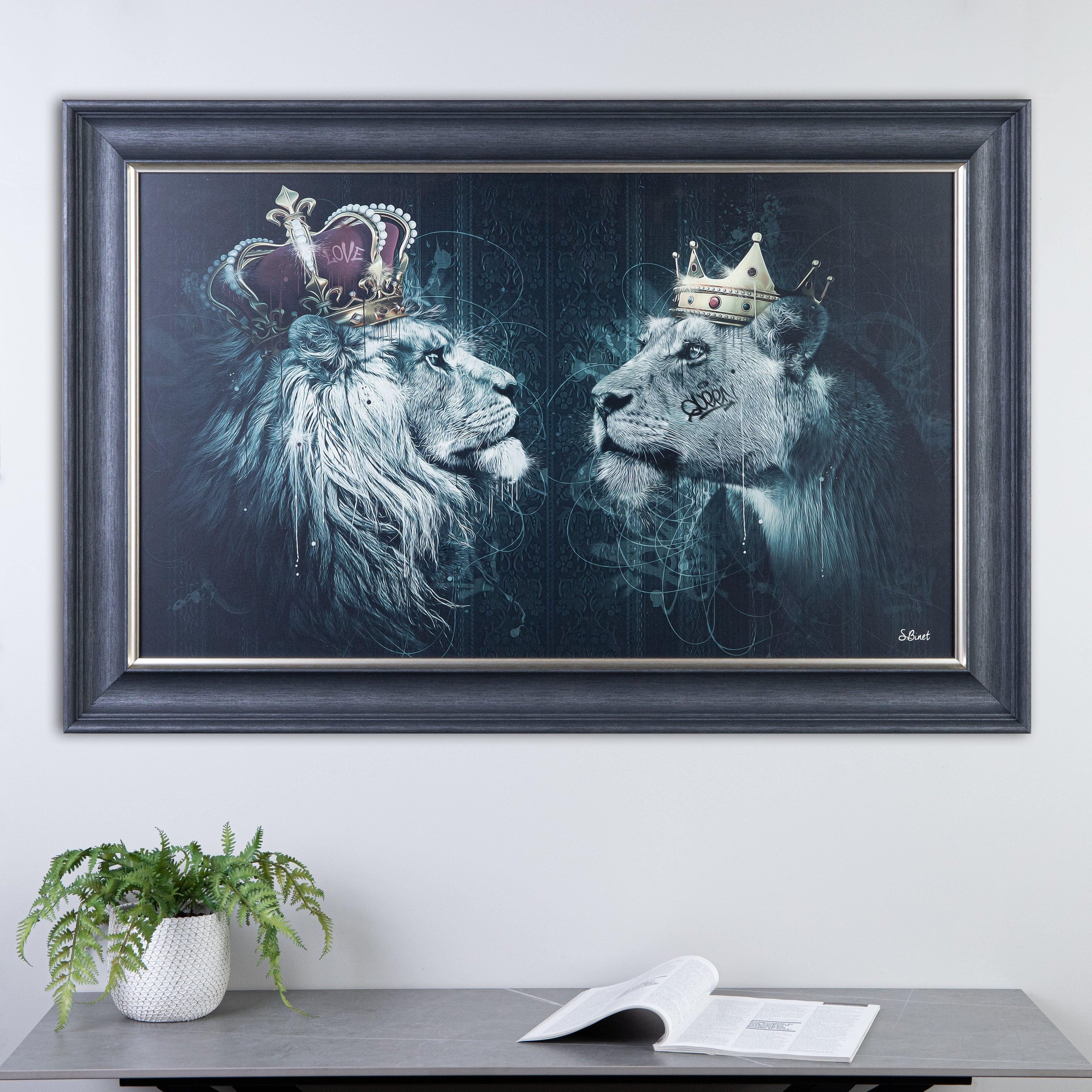 Shh Lion Mafia King & Queen Framed Picture 114 X 74