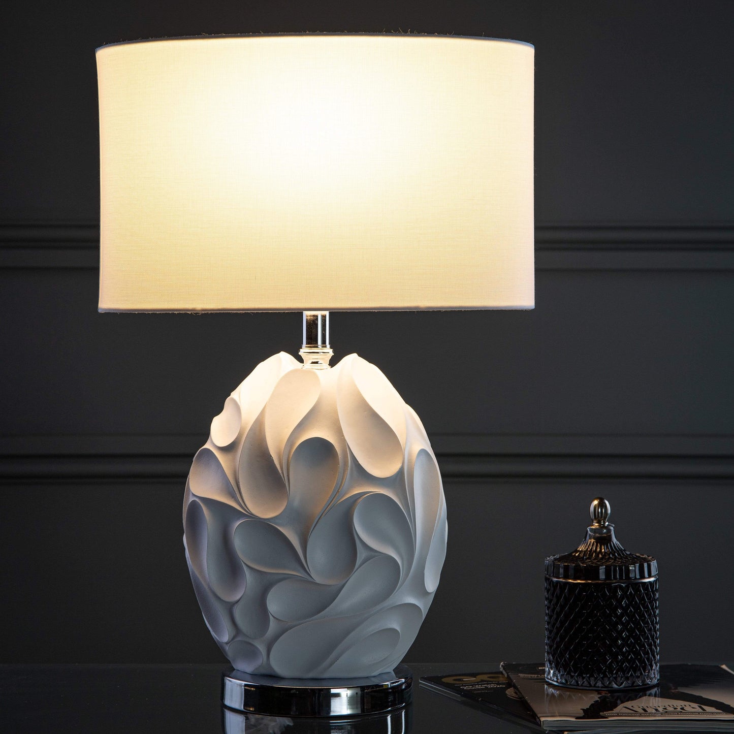 Teruel Table Lamp White Oval Complete With Shade